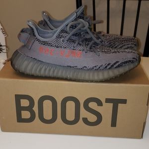 Yeezy Boost 350 V2